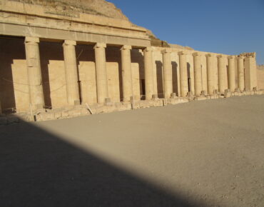 Ναός της Χατσσεπσούτ στο Deir el-Bahri